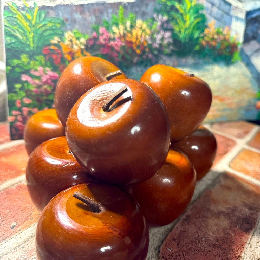 Vintage Lot of 9 Wooden Apples Fruit Decor